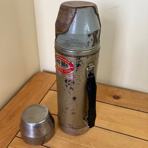 Uno Vac Coated Stainless Steel Thermos Lg 32oz DAMAGED Vintage Industrial Look - Picture 2 of 13